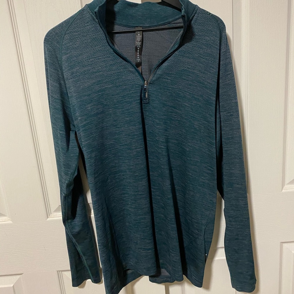 Lululemon pullover
